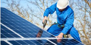 Installation Maintenance Panneaux Solaires Photovoltaïques à Lasserre-de-Prouille